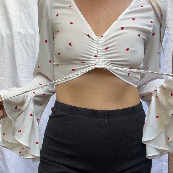 Forever 21 Tops - Light-weight Heart Blouse
